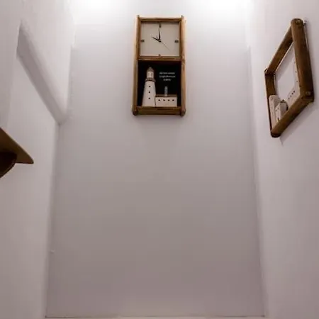 Martha's Filoxenia * Drios