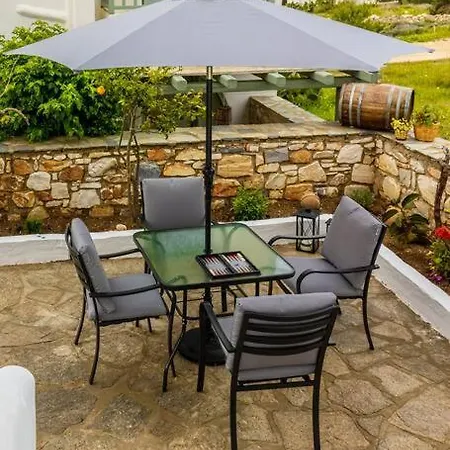 Martha's Filoxenia Apartment *