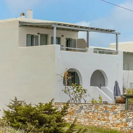 Martha's Filoxenia Apartment *