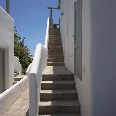 Martha's Filoxenia Apartment Drios