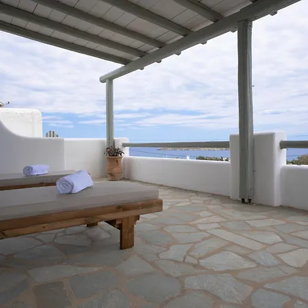 Martha's Filoxenia Drios