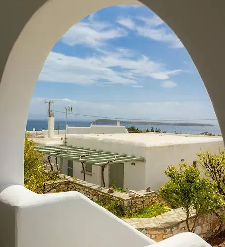 Martha's Filoxenia Apartment *